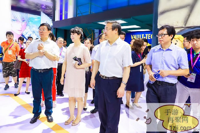 2019ChinaJoy首日，中宣部副部长梁言顺等领导莅临参展企业展台